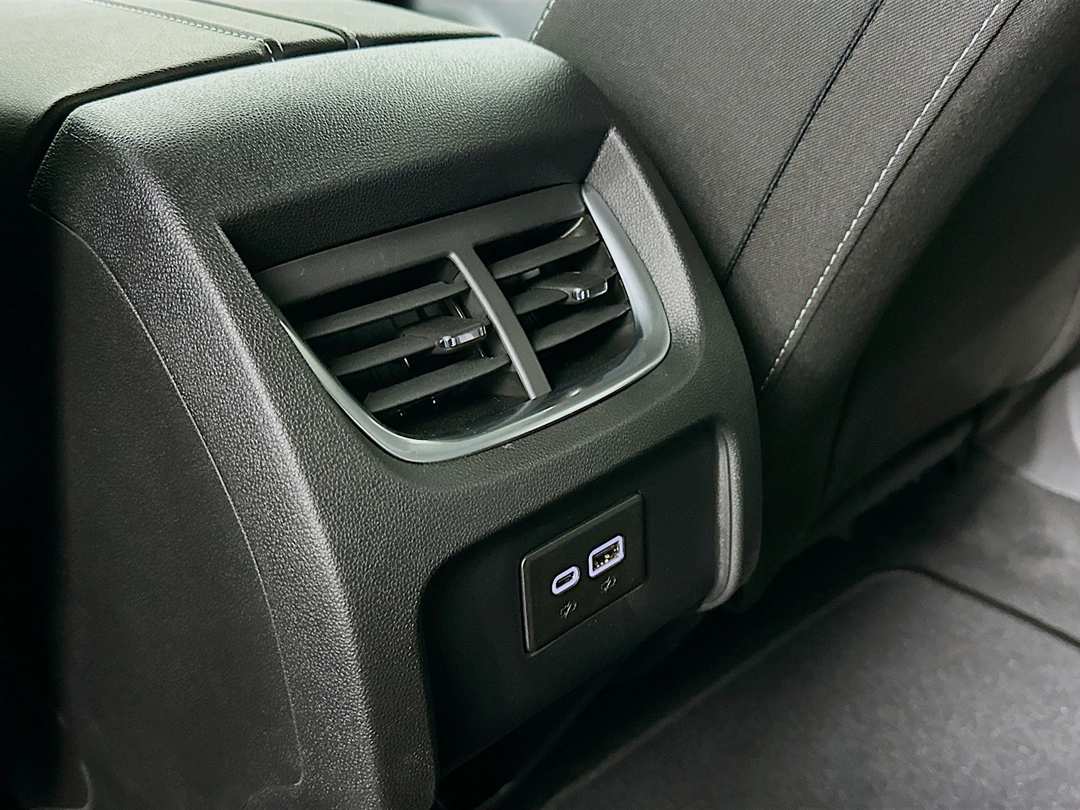 2025 Chevrolet Blazer LT - Image 26