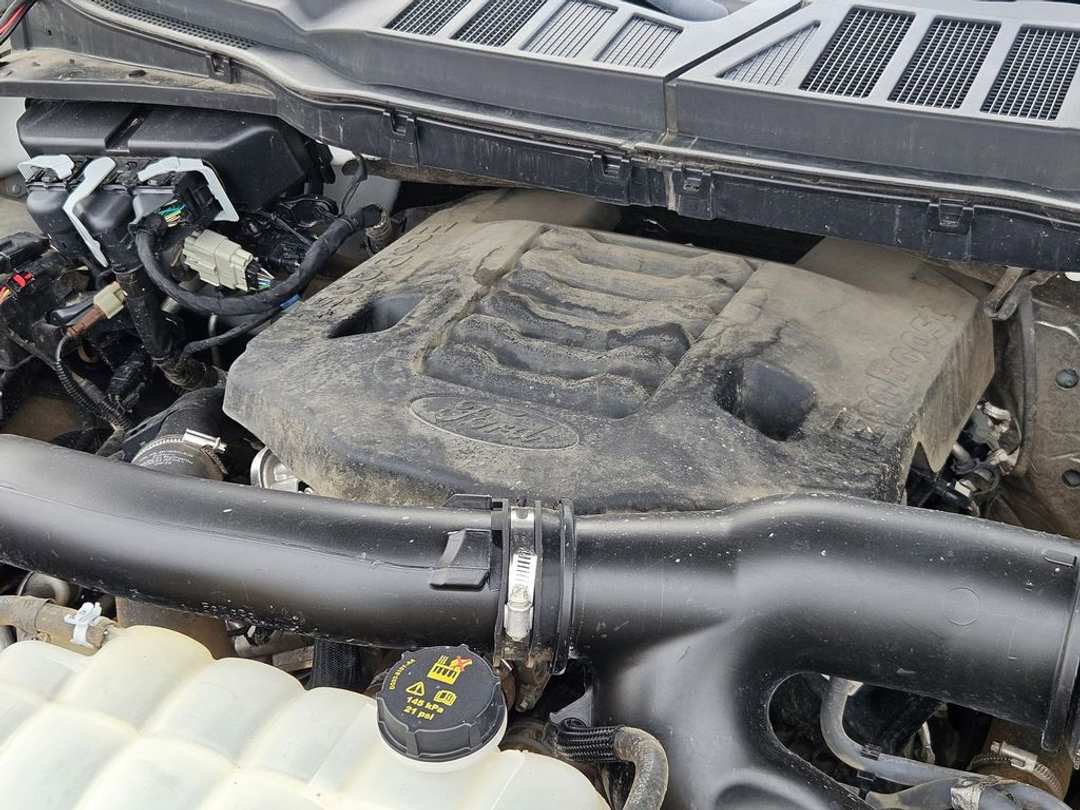 2022 Ford F-150 XLT - Image 39