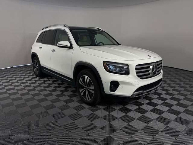2025 Mercedes-Benz GLB 250