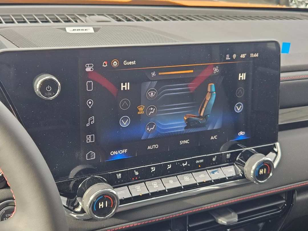 2026 Chevrolet Colorado Z71 - Image 22