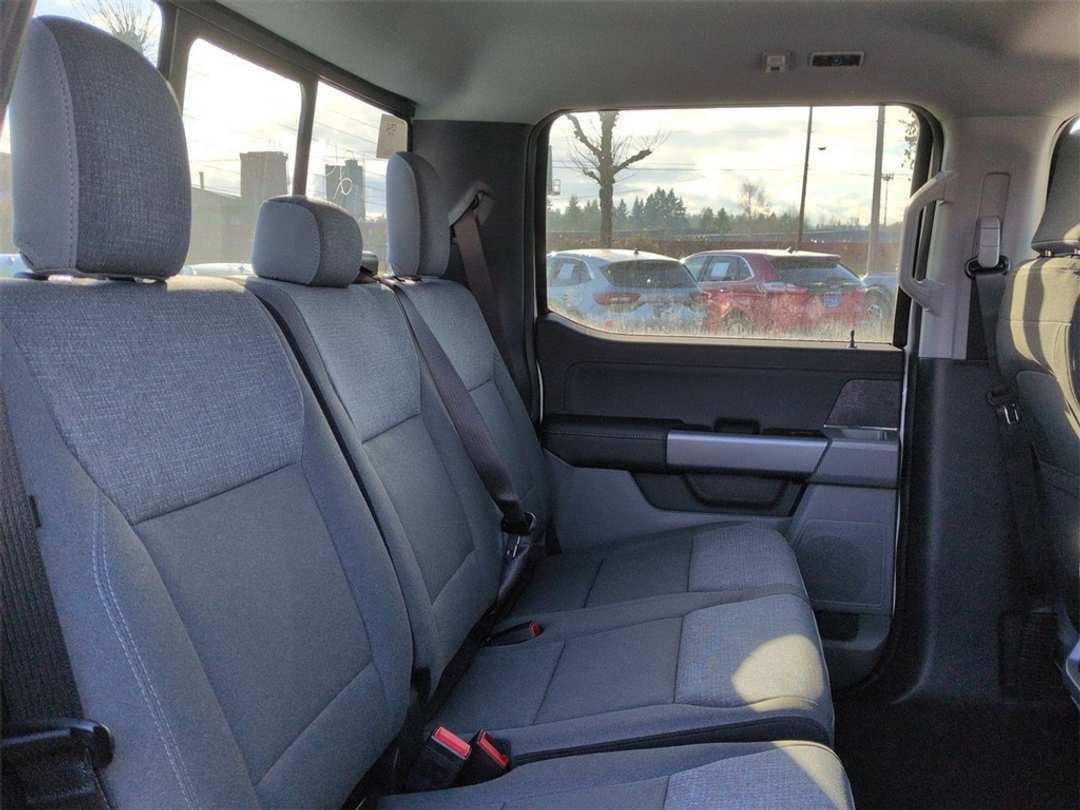 2026 Ford F-150 XLT - Image 28