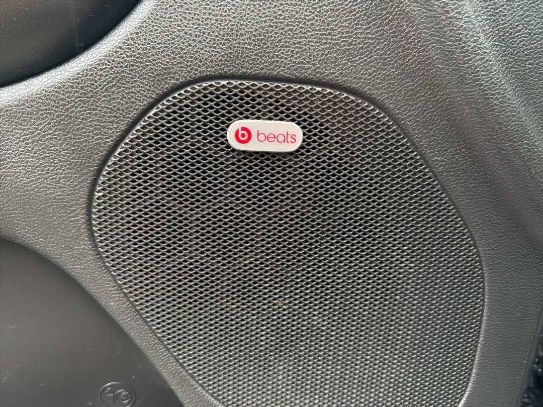 2018 Dodge Durango GT - Image 14