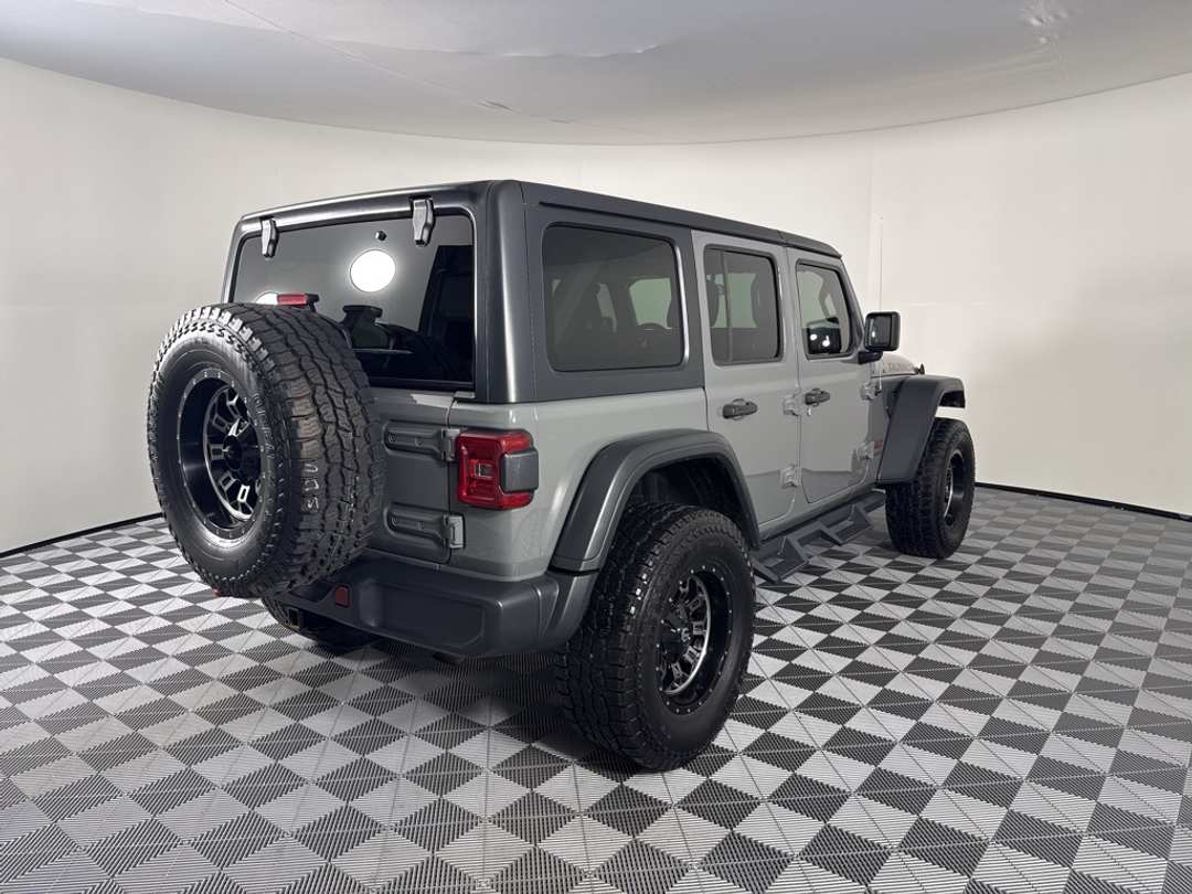 2018 Jeep Wrangler Unlimited Rubicon - Image 7