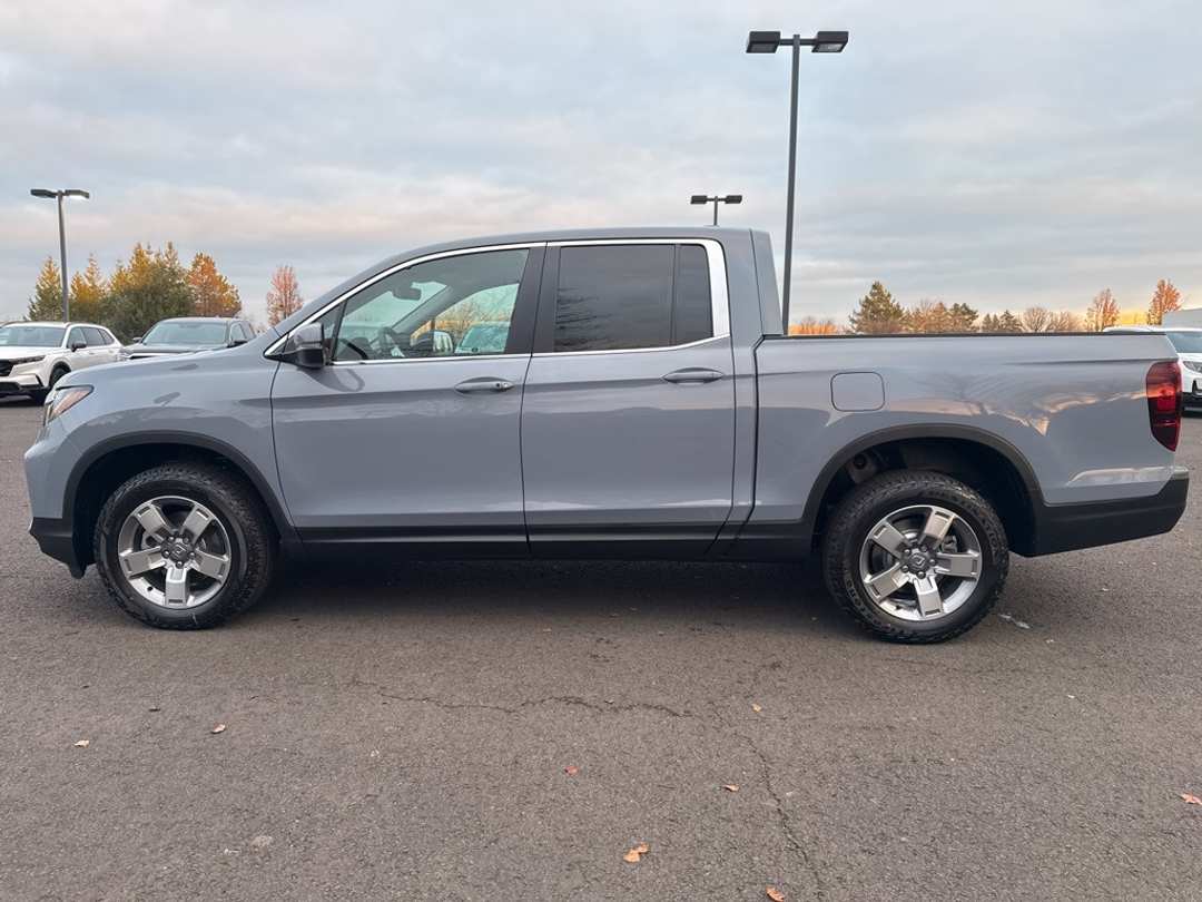 2026 Honda Ridgeline RTL - Image 11