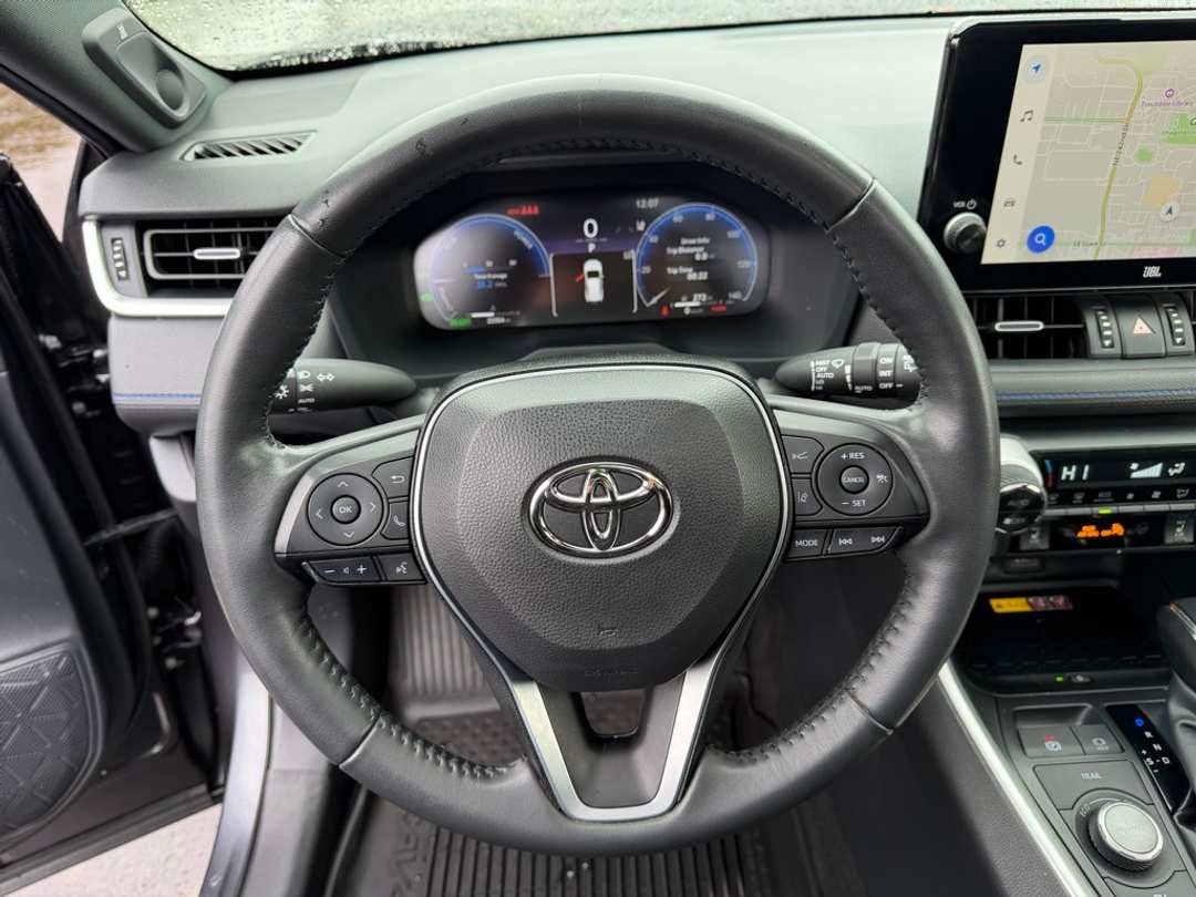 2023 Toyota Rav4 XSE - Image 21