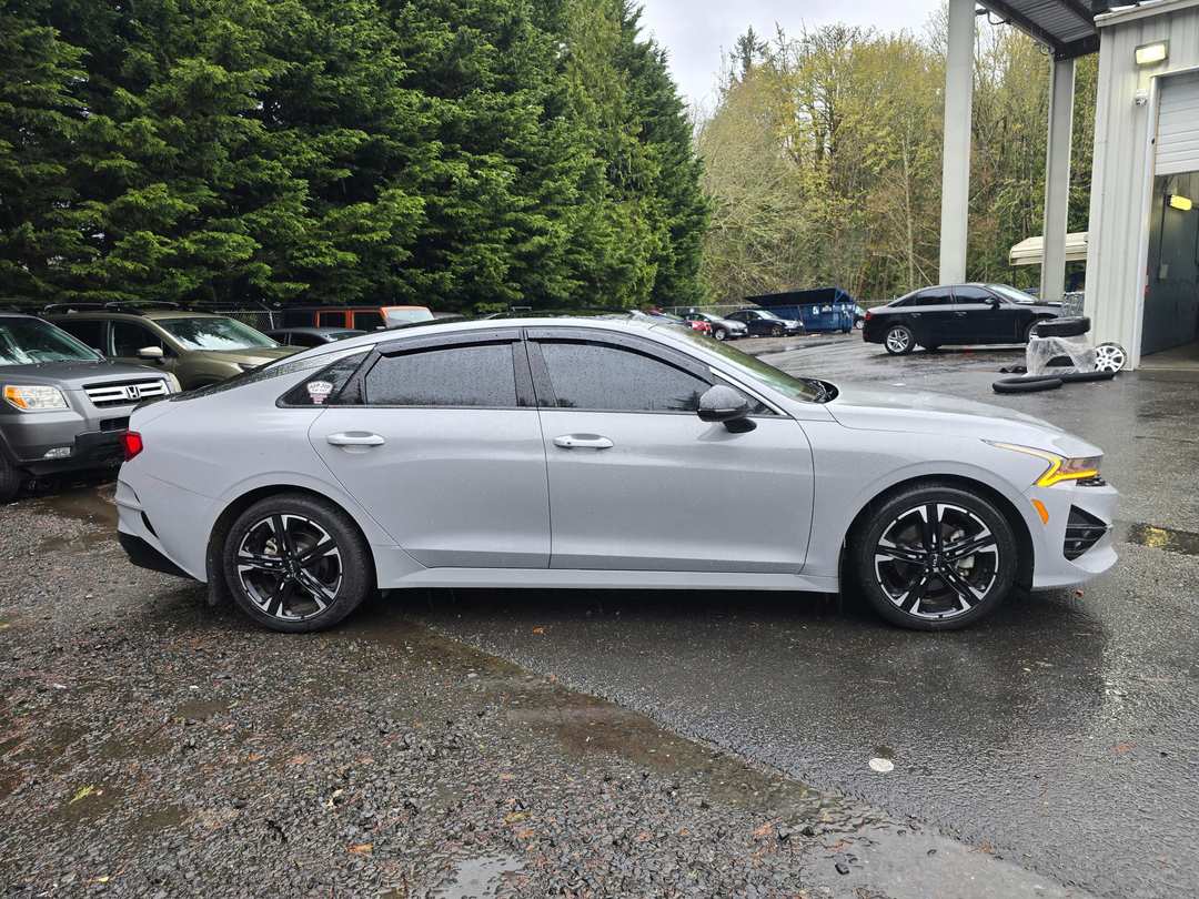 2022 Kia K5 GTLine - Image 2