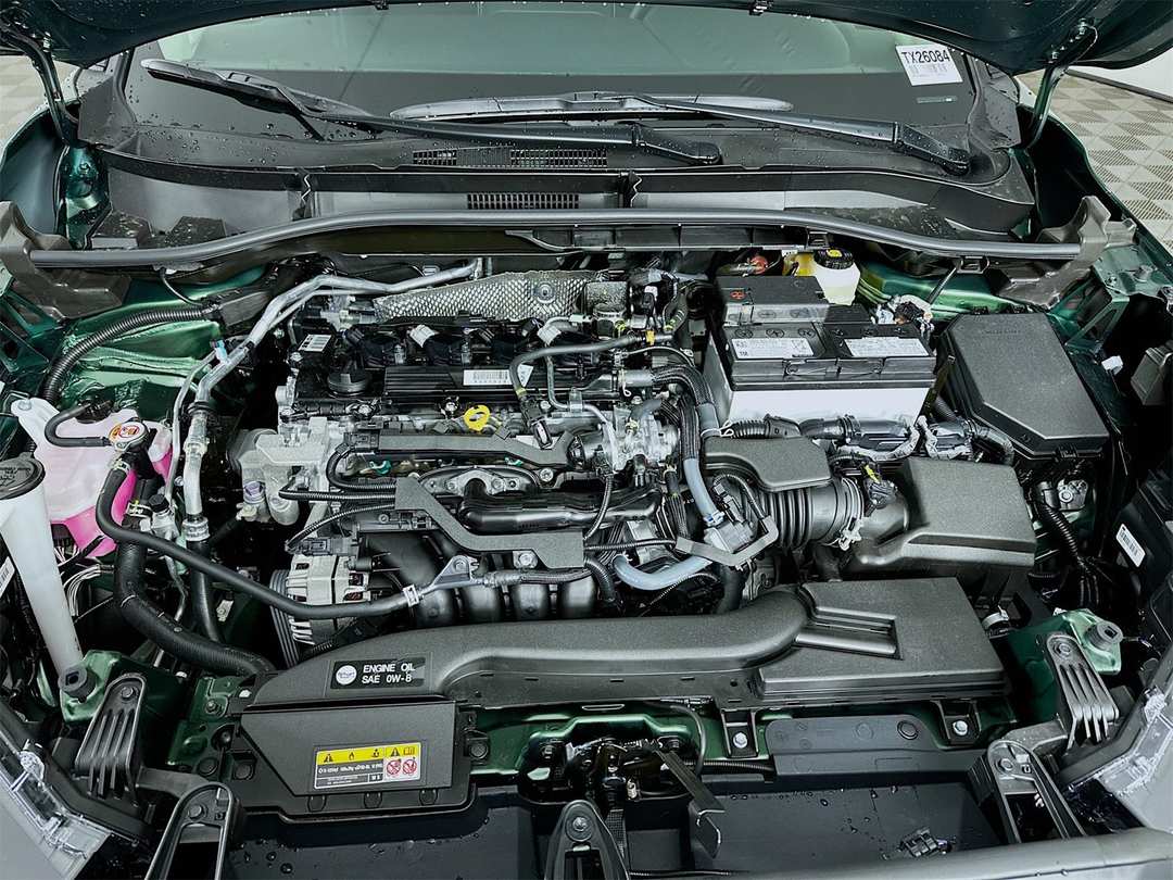 2026 Toyota Corolla Cross XLE - Image 32