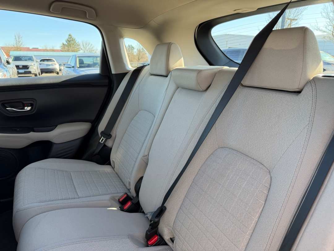 2025 Honda HR-V LX - Image 31