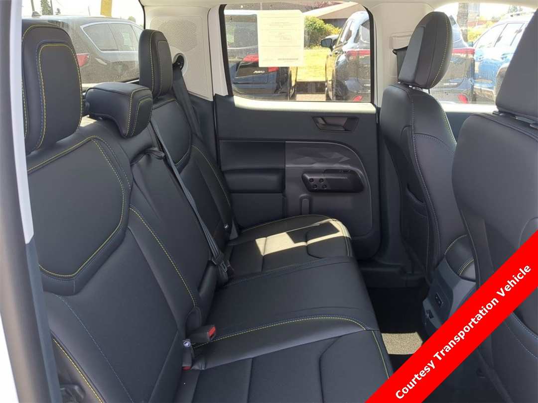 2025 Ford Maverick Lobo Standard - Image 25