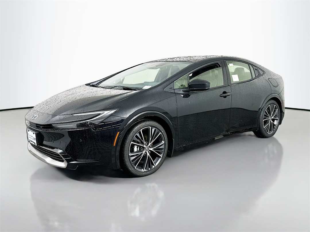2026 Toyota Prius XLE - Image 3