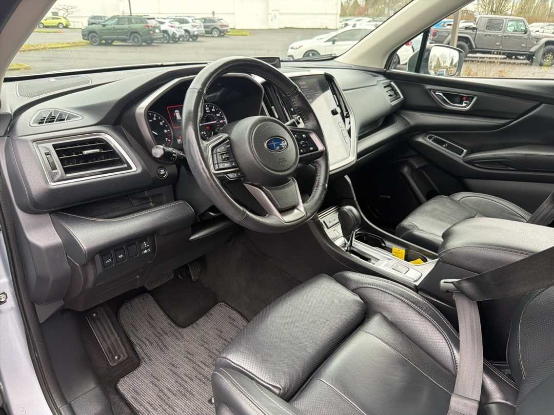 2023 Subaru Ascent Limited - Image 15