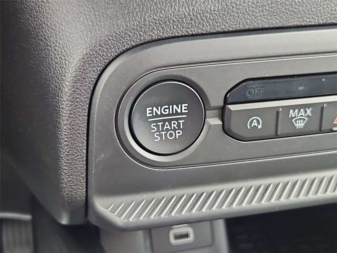 2025 Ford Bronco Sport Heritage - Image 16