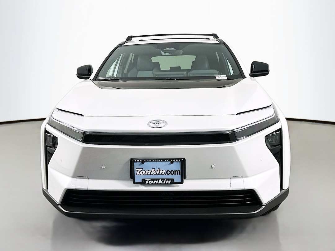 2026 Toyota Bz XLE Plus - Image 2