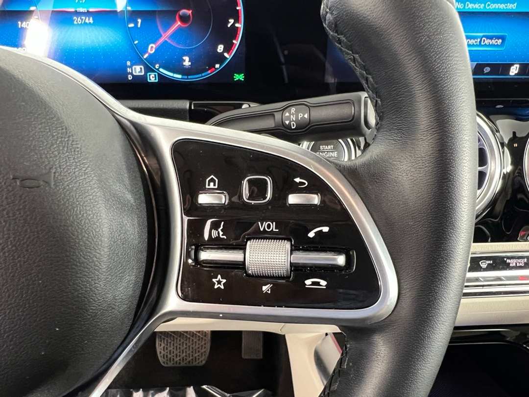 2023 Mercedes-Benz GLA GLA 250 - Image 15