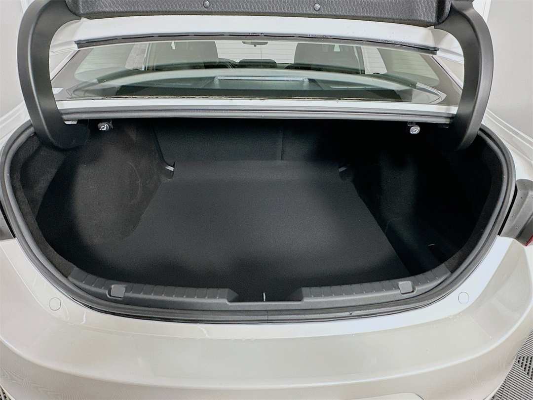 2026 MAZDA Mazda3 2.5 S Preferred - Image 26