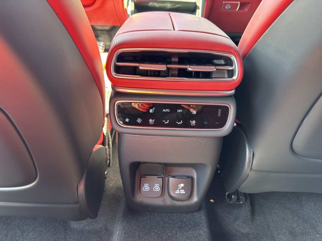 2025 Genesis Gv80 3.5T eSC - Image 49