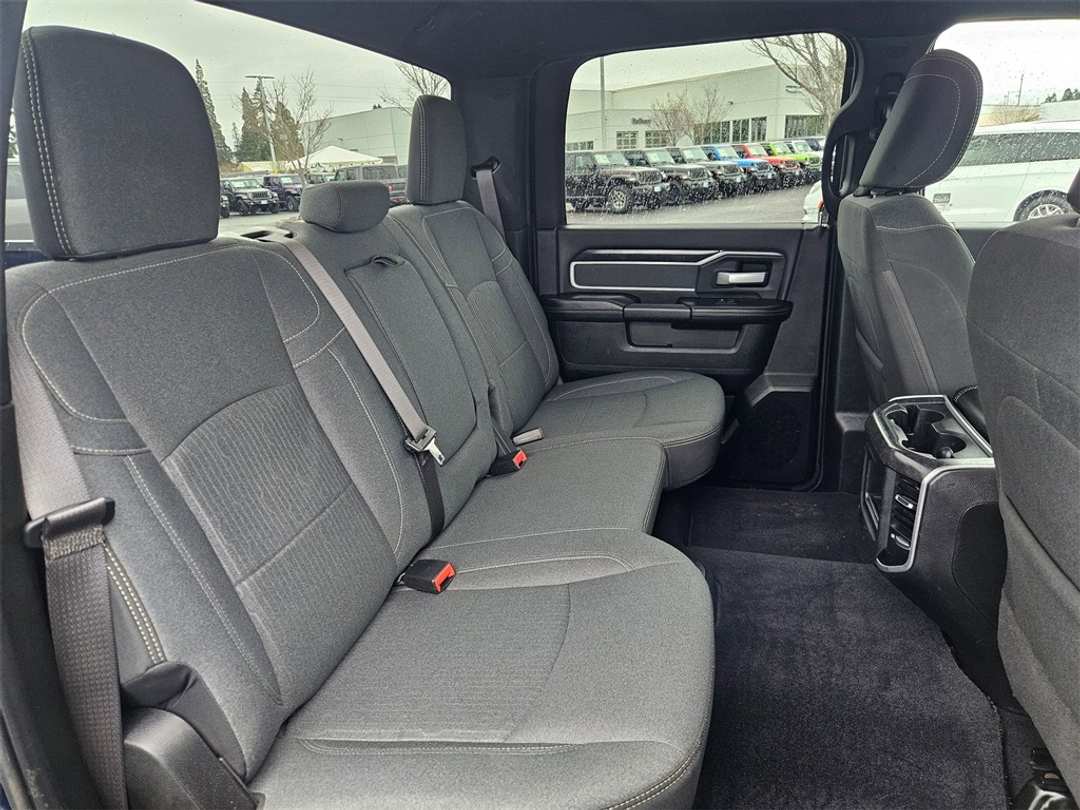 2022 Ram 3500 Big Horn - Image 36