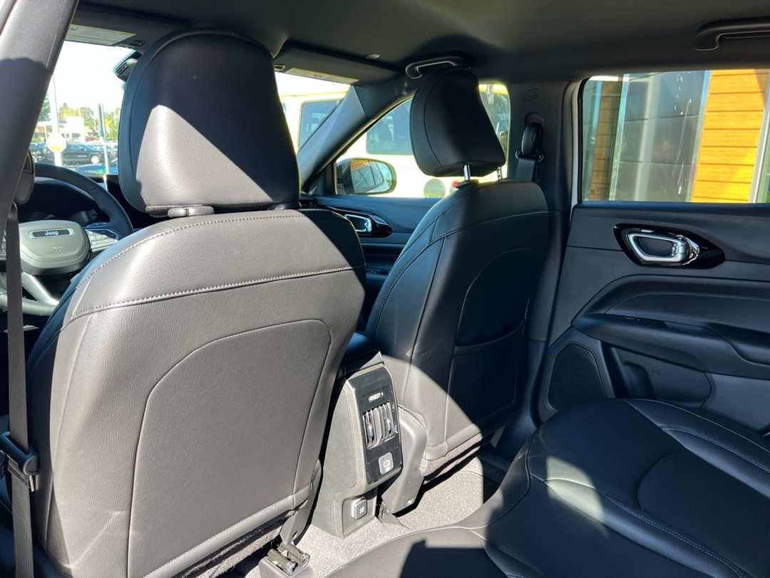 2026 Jeep Compass Limited - Image 28