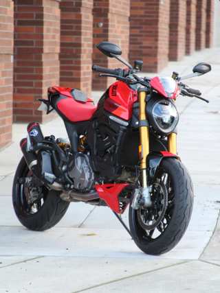 2023 Ducati Monster Sp