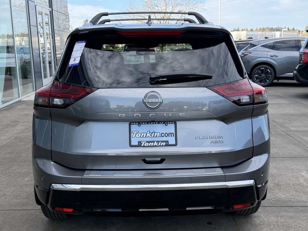 2026 Nissan Rogue Platinum - Image 6