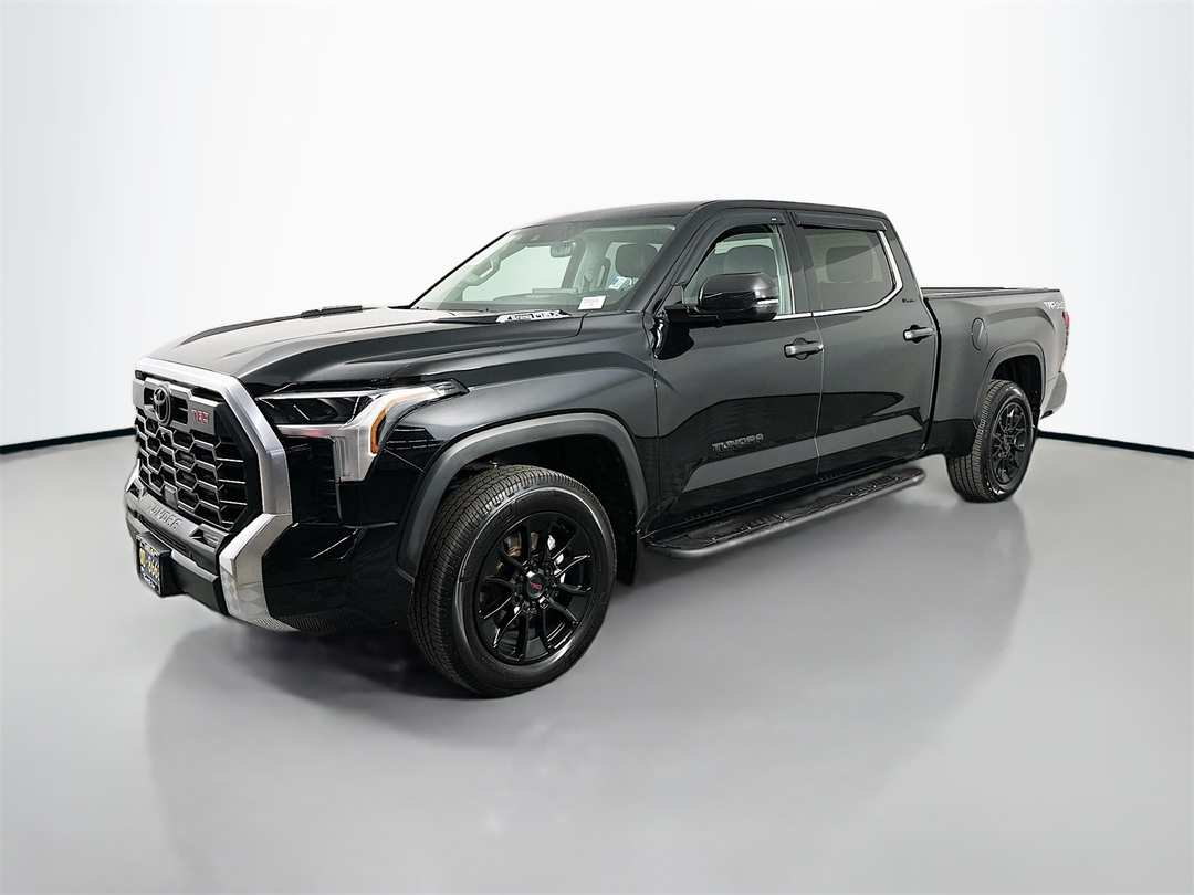 2023 Toyota Tundra Limited - Image 3