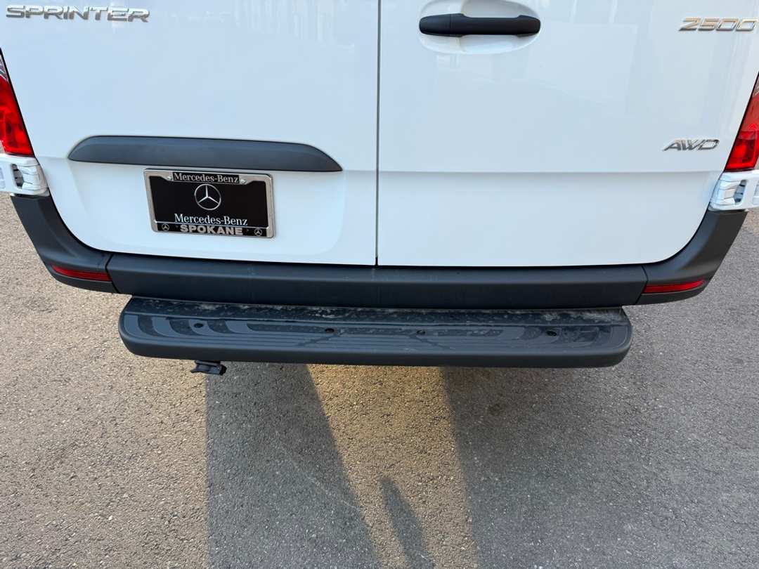 2026 Mercedes-Benz Sprinter 2500 Cargo 170 WB - Image 5