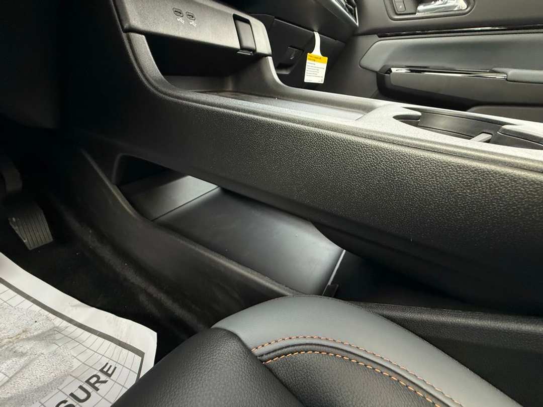 2026 Honda Prologue Touring - Image 29