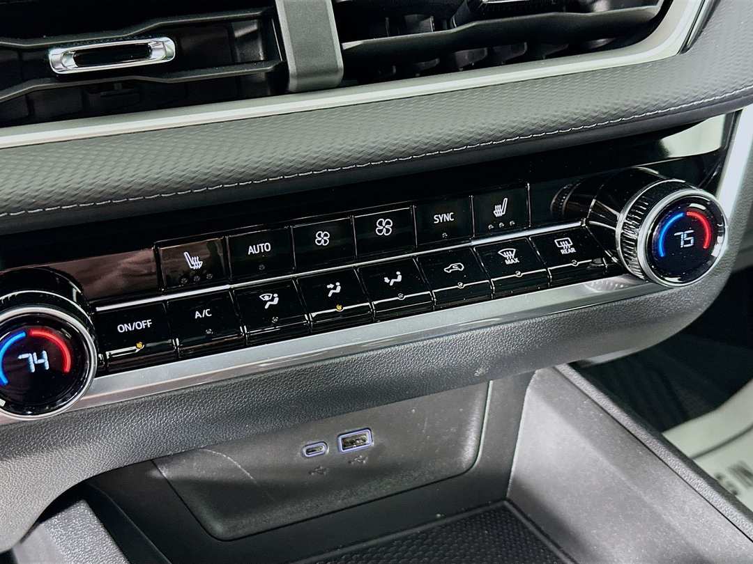 2026 Chevrolet Equinox LT - Image 16