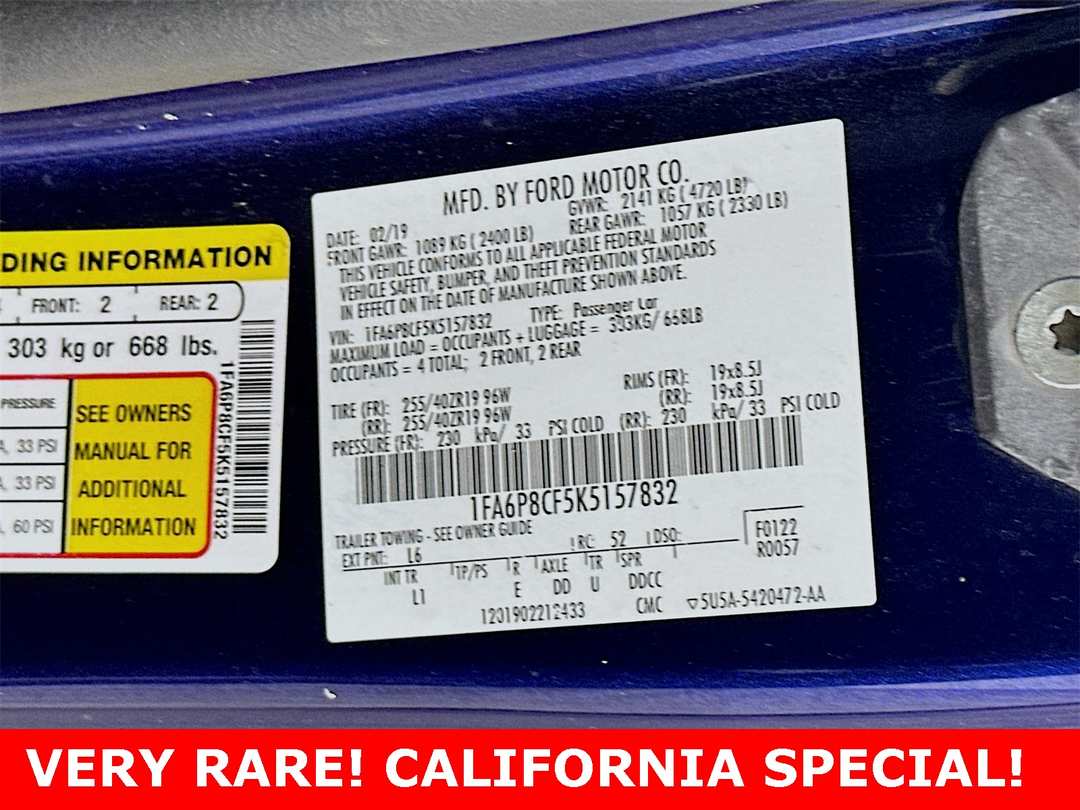 2019 Ford Mustang GT Premium - Image 32