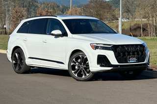 2026 Audi Q7 55 Premium Plus