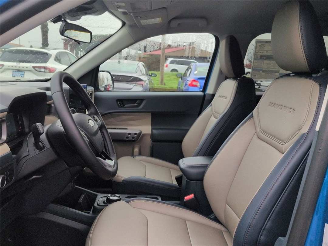 2026 Ford Maverick Lariat - Image 13