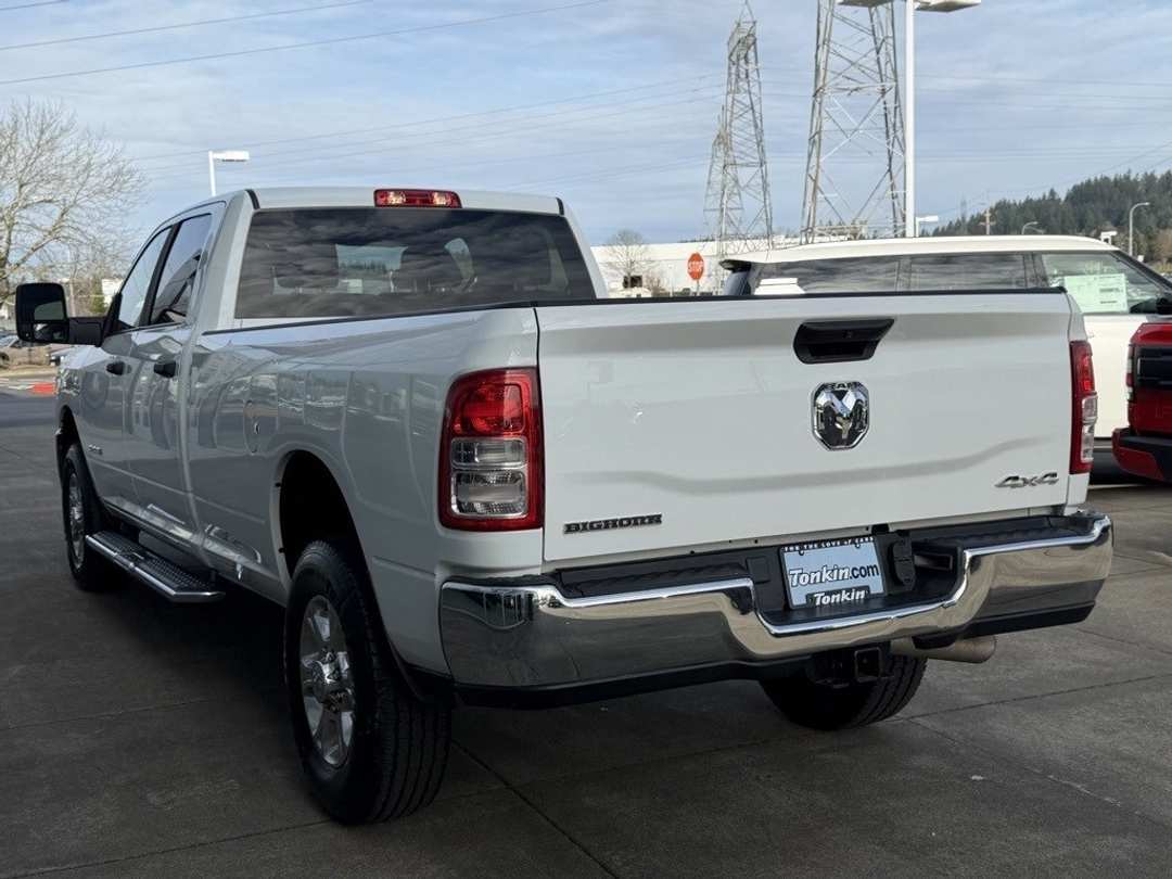 2024 Ram 3500 Big Horn - Image 5