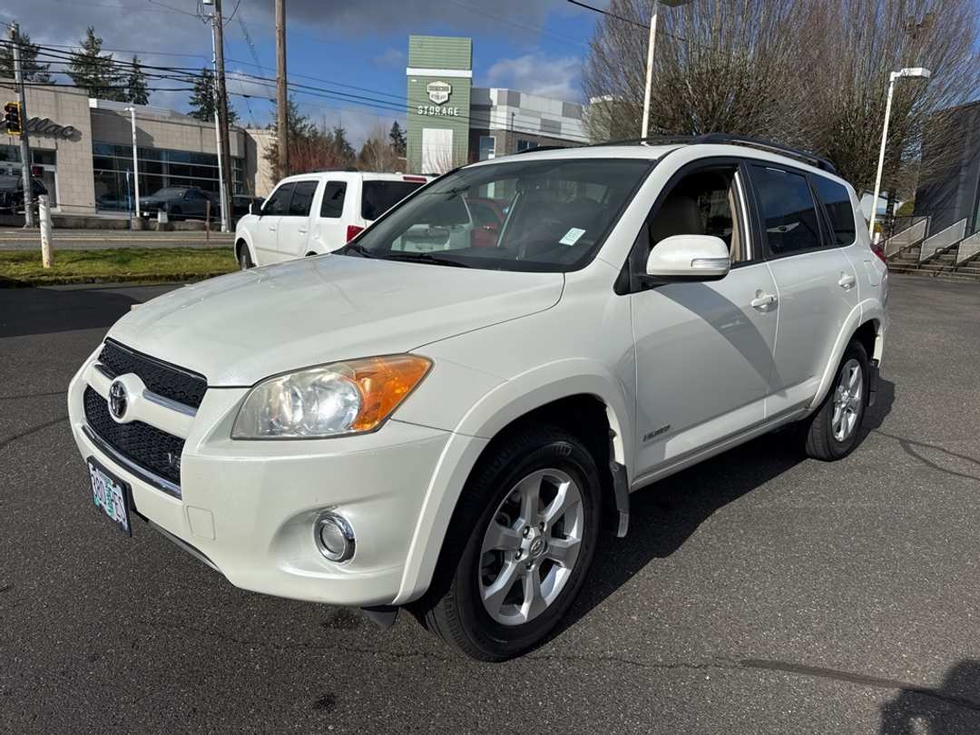 2009 Toyota Rav4 Limited - Image 3