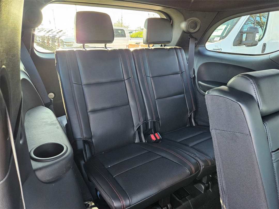 2026 Dodge Durango GT Plus HEMI V8 - Image 36