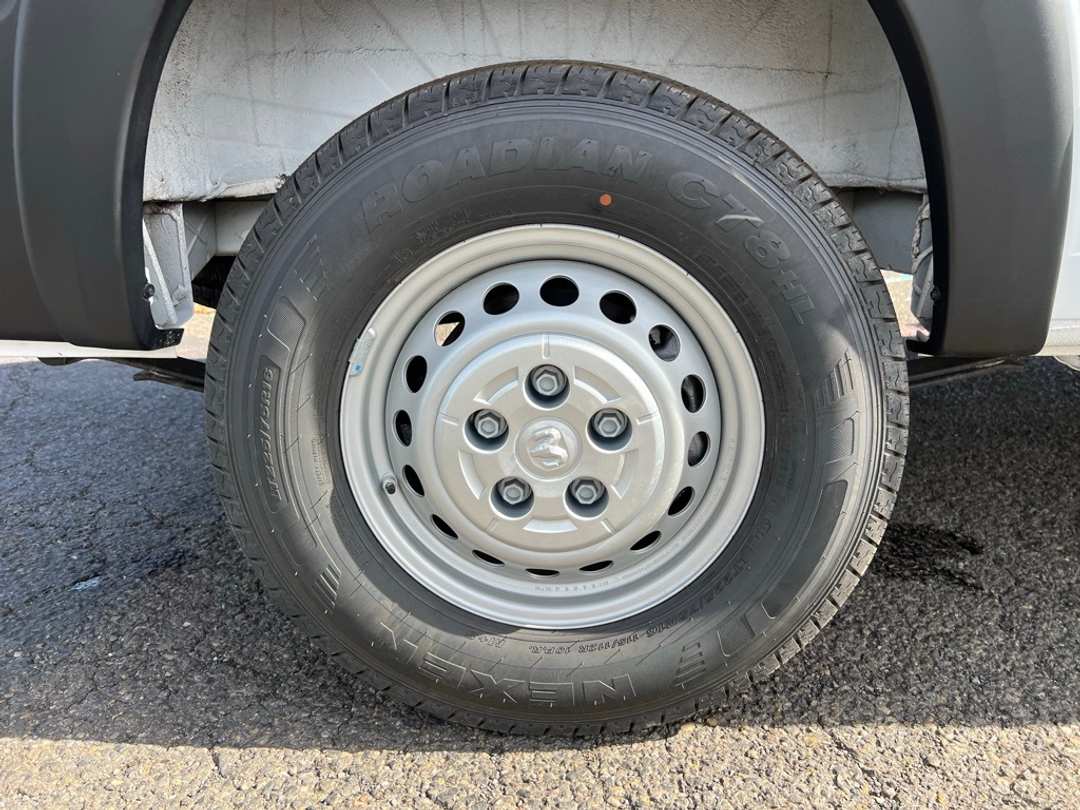 2026 Ram Promaster 1500 Low Roof - Image 8