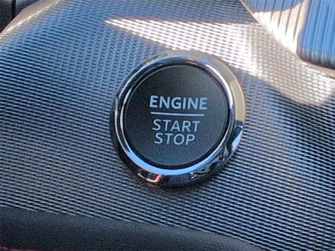 2026 Ford Explorer STLine - Image 16