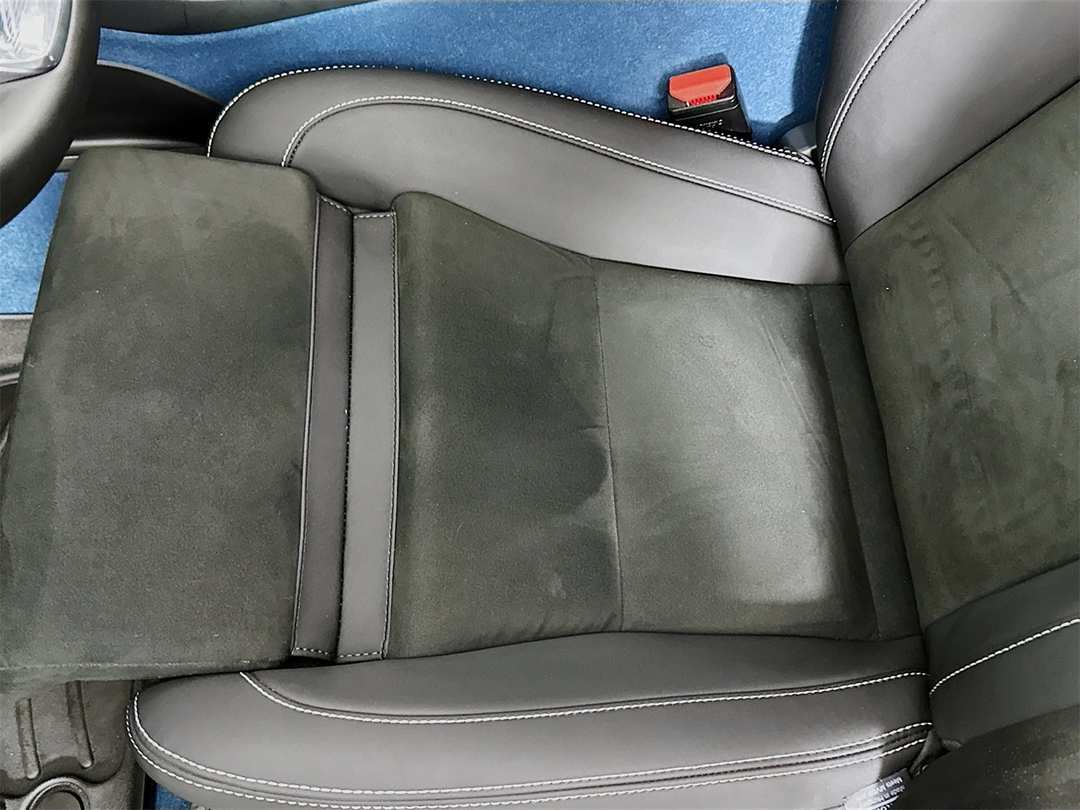 2023 Volvo C40 Recharge Pure Twin Plus - Image 19