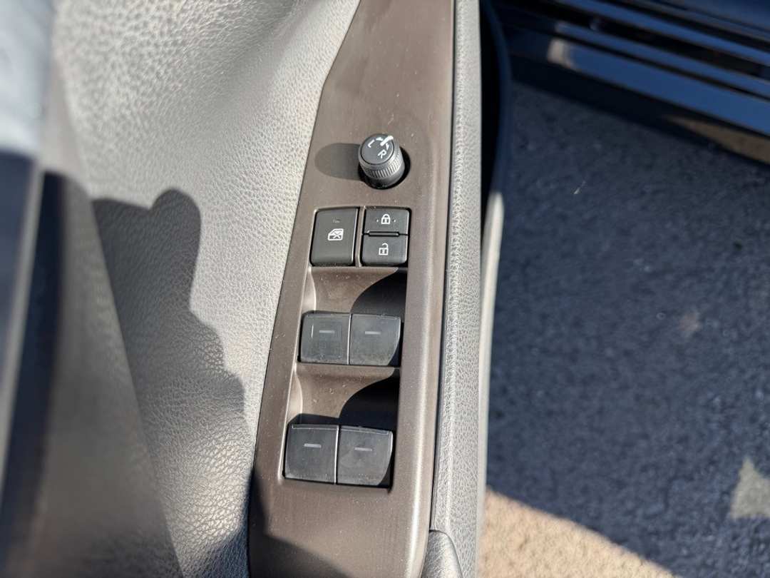 2024 Toyota Camry LE - Image 14