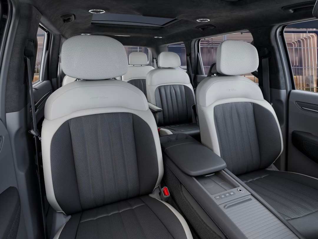 2026 Kia Ev9 GTLine - Image 15