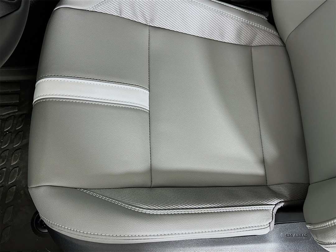 2026 Toyota Camry SE - Image 19