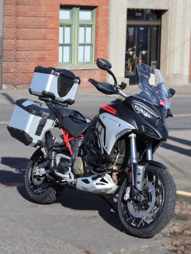 2024 Ducati Multistrada V4 Rally Adventure Travel & Radar