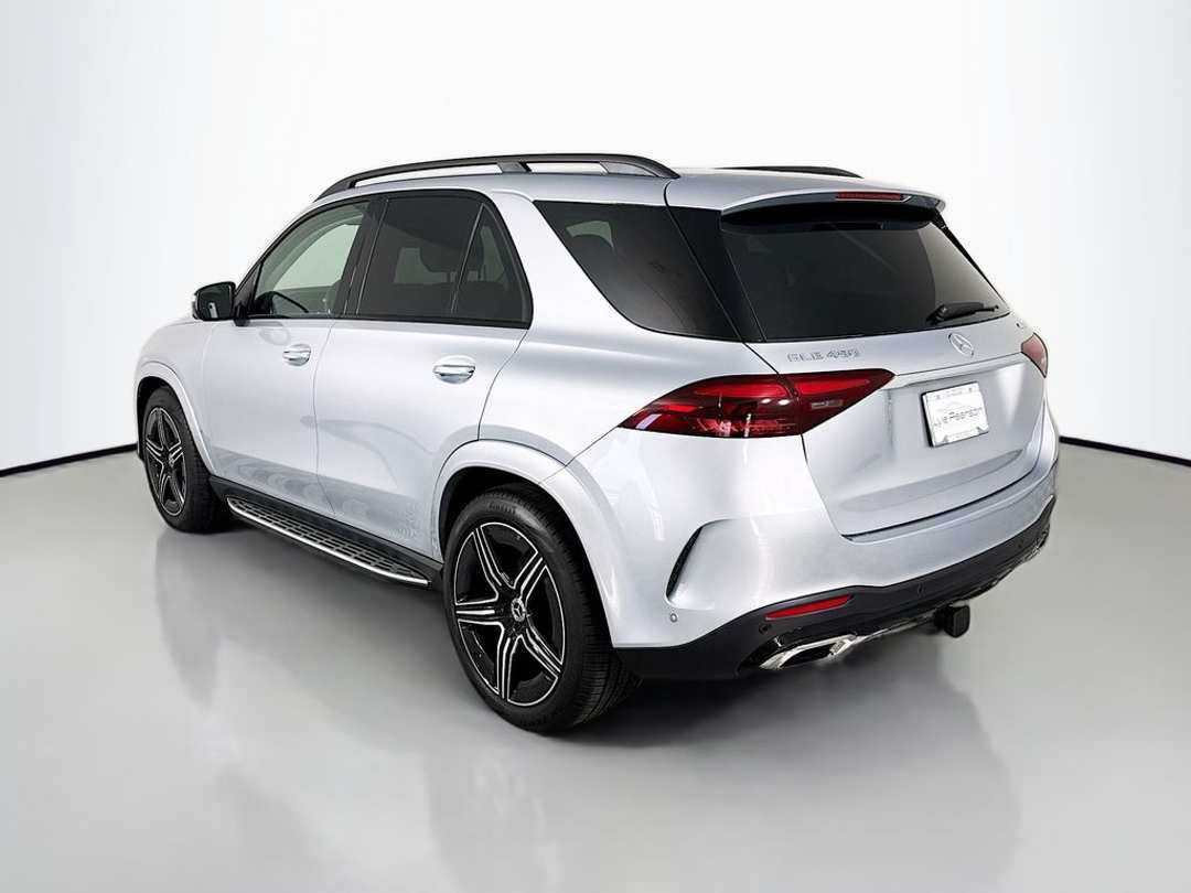 2026 Mercedes-Benz GLE GLE 450 - Image 3