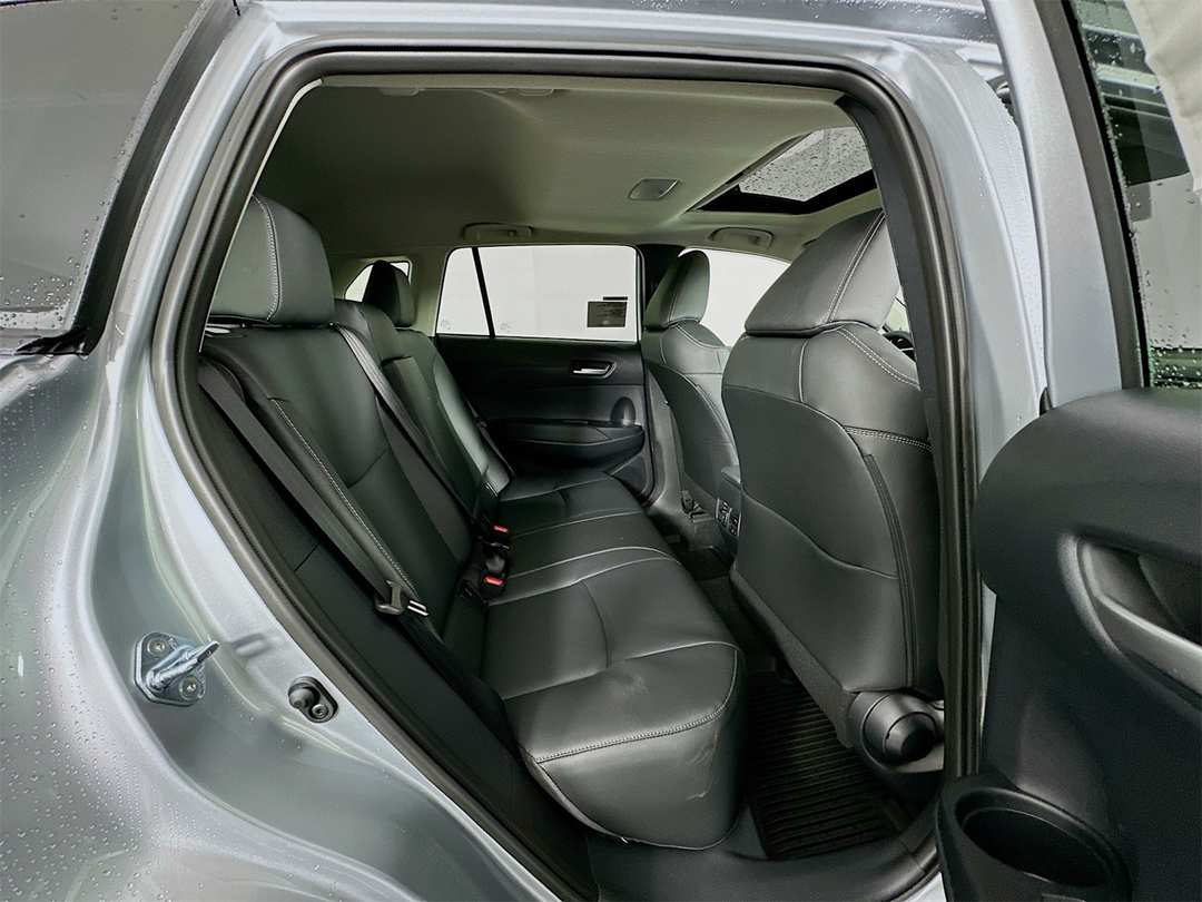2026 Toyota Corolla Cross XLE - Image 28