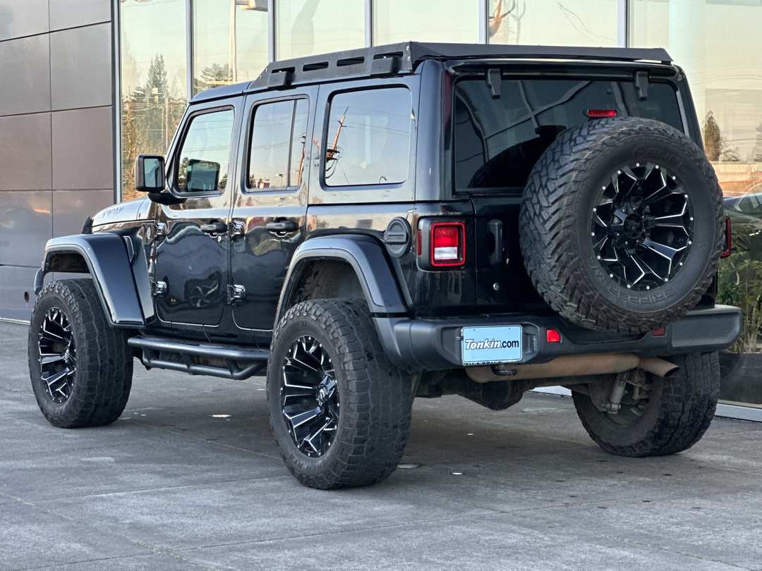 2019 Jeep Wrangler Unlimited Sahara - Image 5