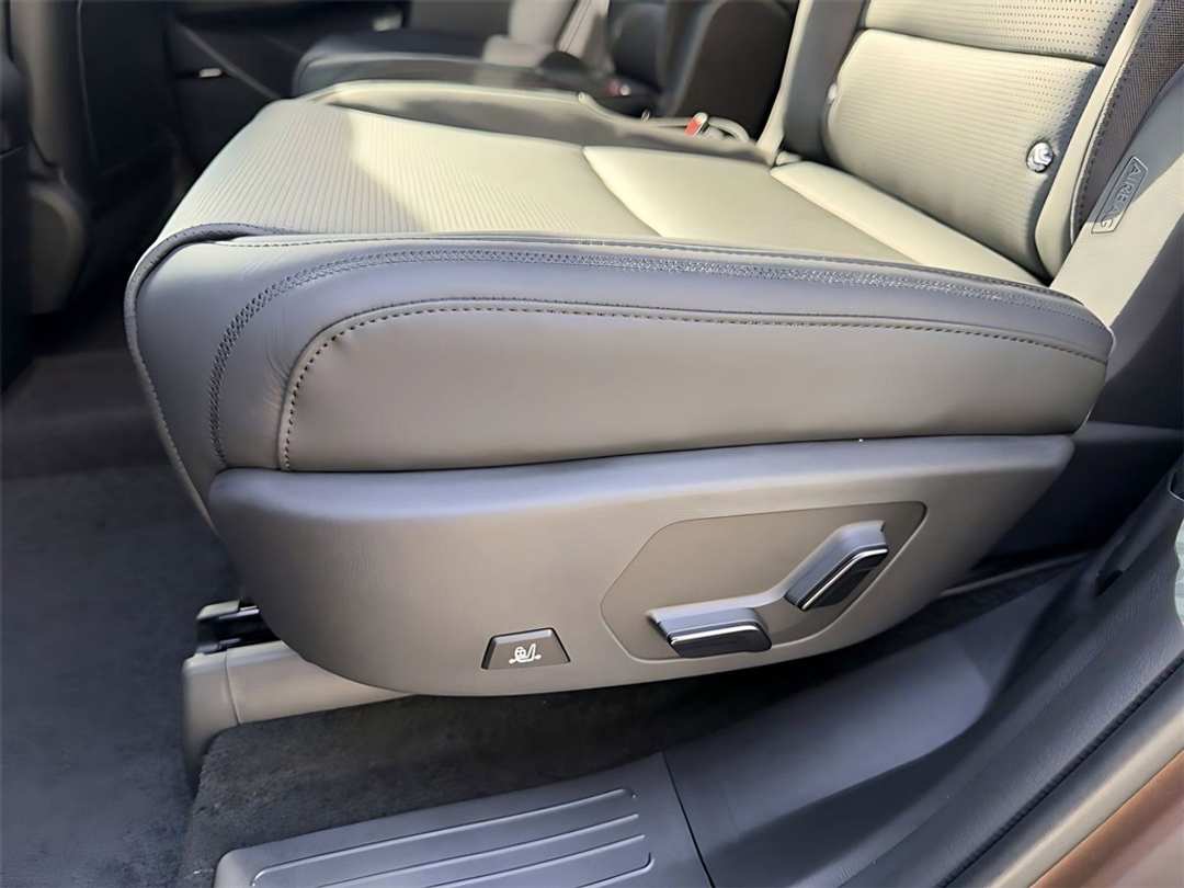 2026 Hyundai Santa Fe Calligraphy - Image 30