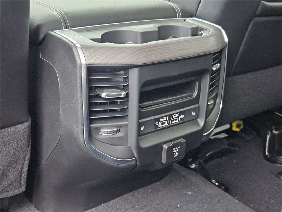 2026 Ram 3500 Laramie - Image 28