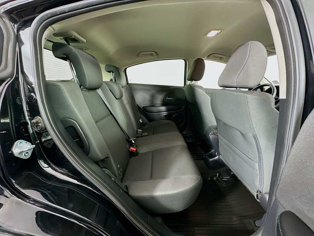 2021 Honda HR-V LX - Image 25