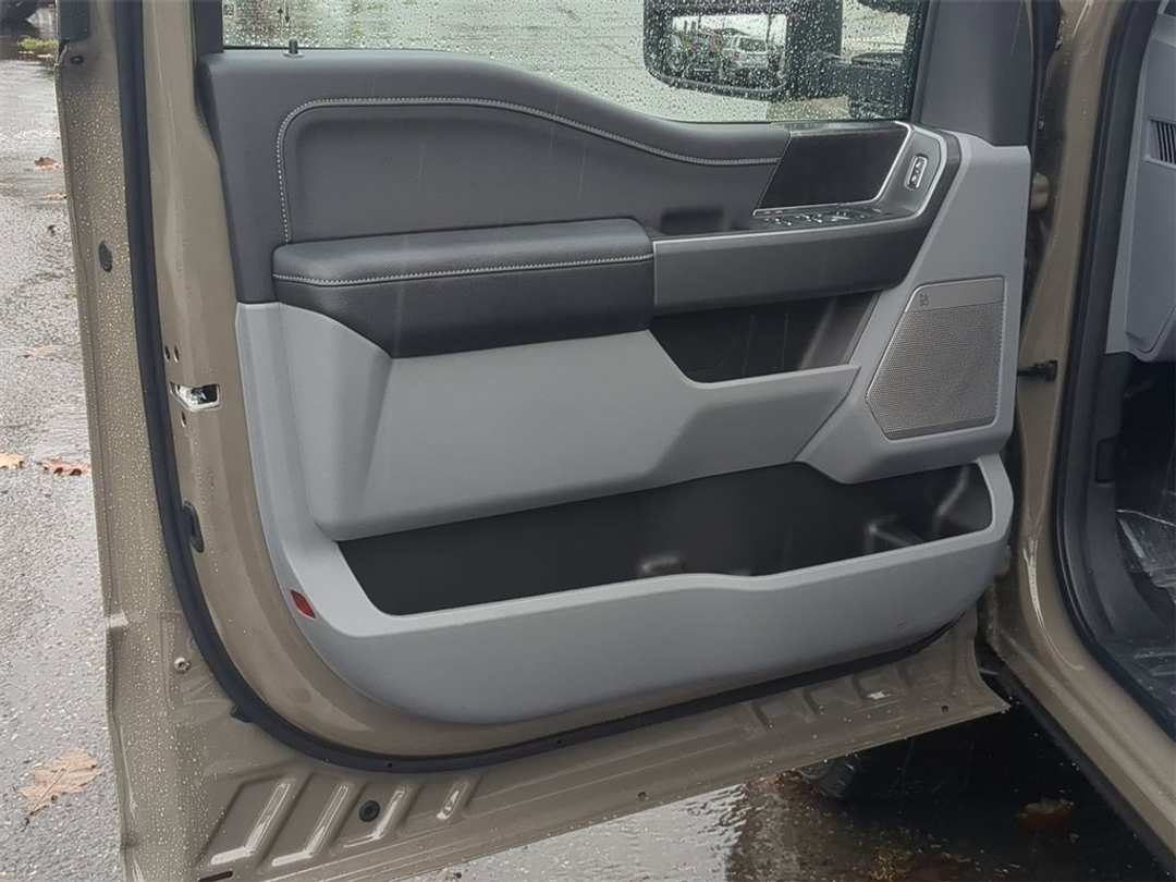 2026 Ford F-250Sd XLT - Image 9