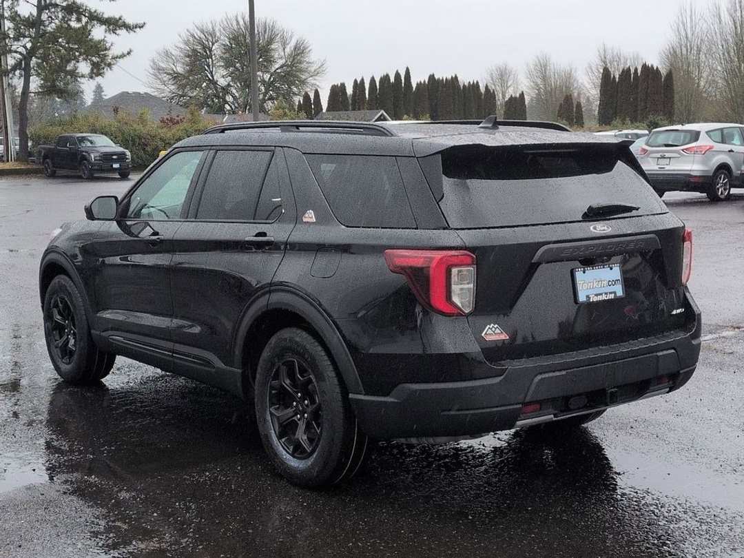 2022 Ford Explorer Timberline - Image 3