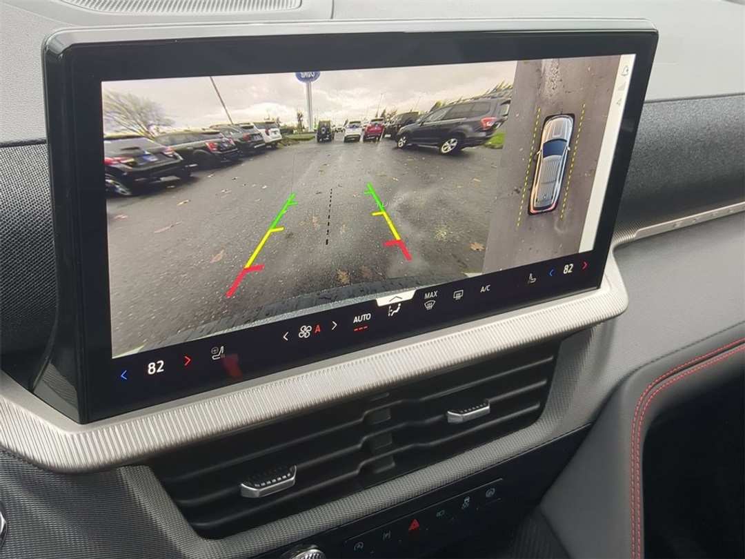 2026 Ford Explorer ST - Image 19